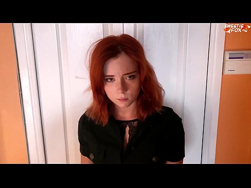 ❤️ Apsaugos darbuotojas nubaudė gražią moterį už vagystę iš parduotuvės - sperma burnoje ️ Porno prie mūsų ❌️