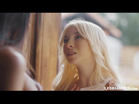 ❤️ Mergina grįžta namo po kelių mėnesių ir baigia valgyti savo patėvio putę ️ Porno prie mūsų ❌️
